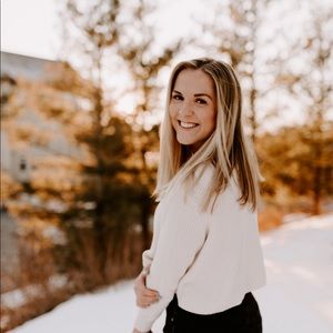 Meet your Posher, Natalie